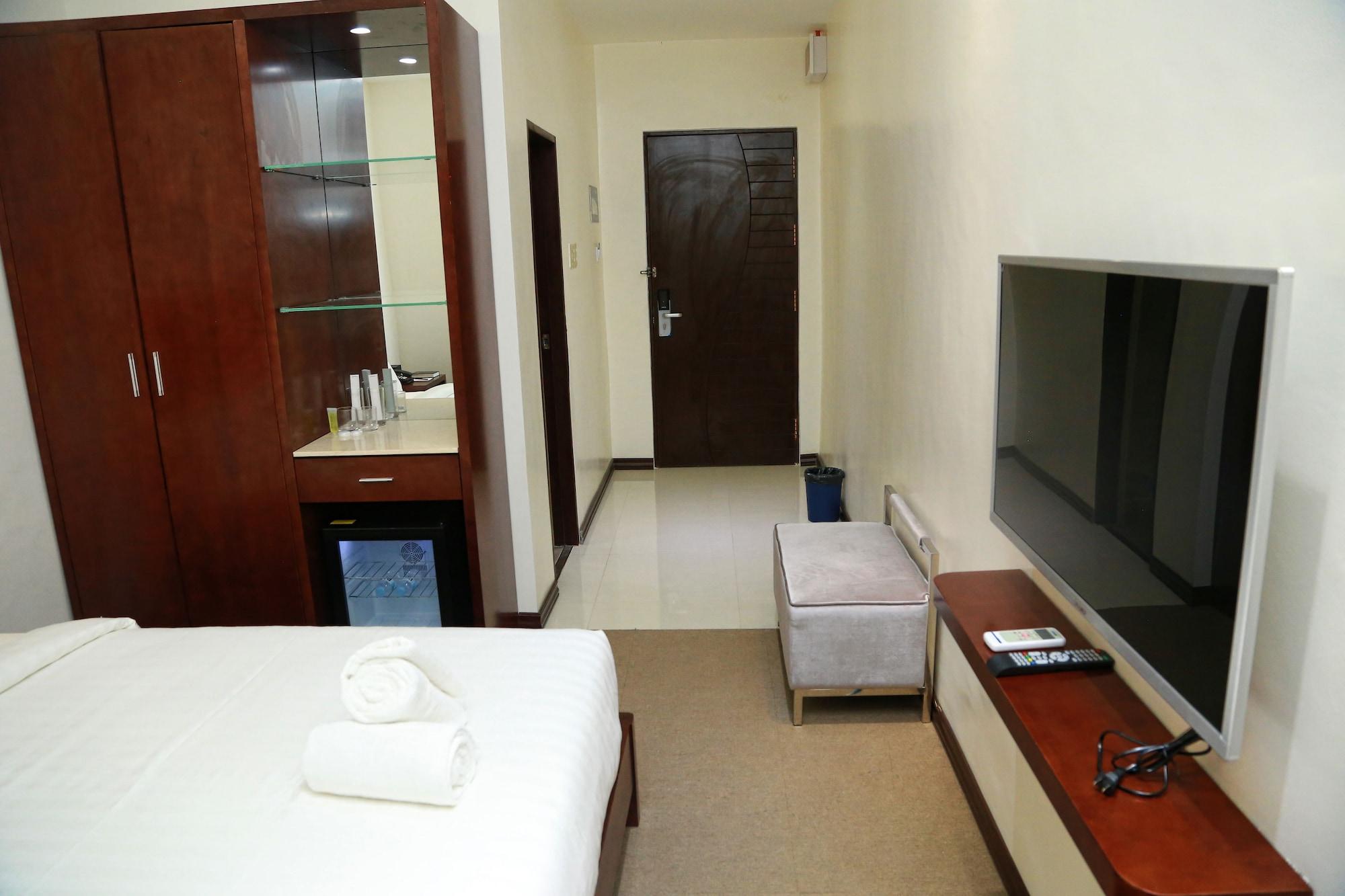Big Hotel Cebu Exterior foto