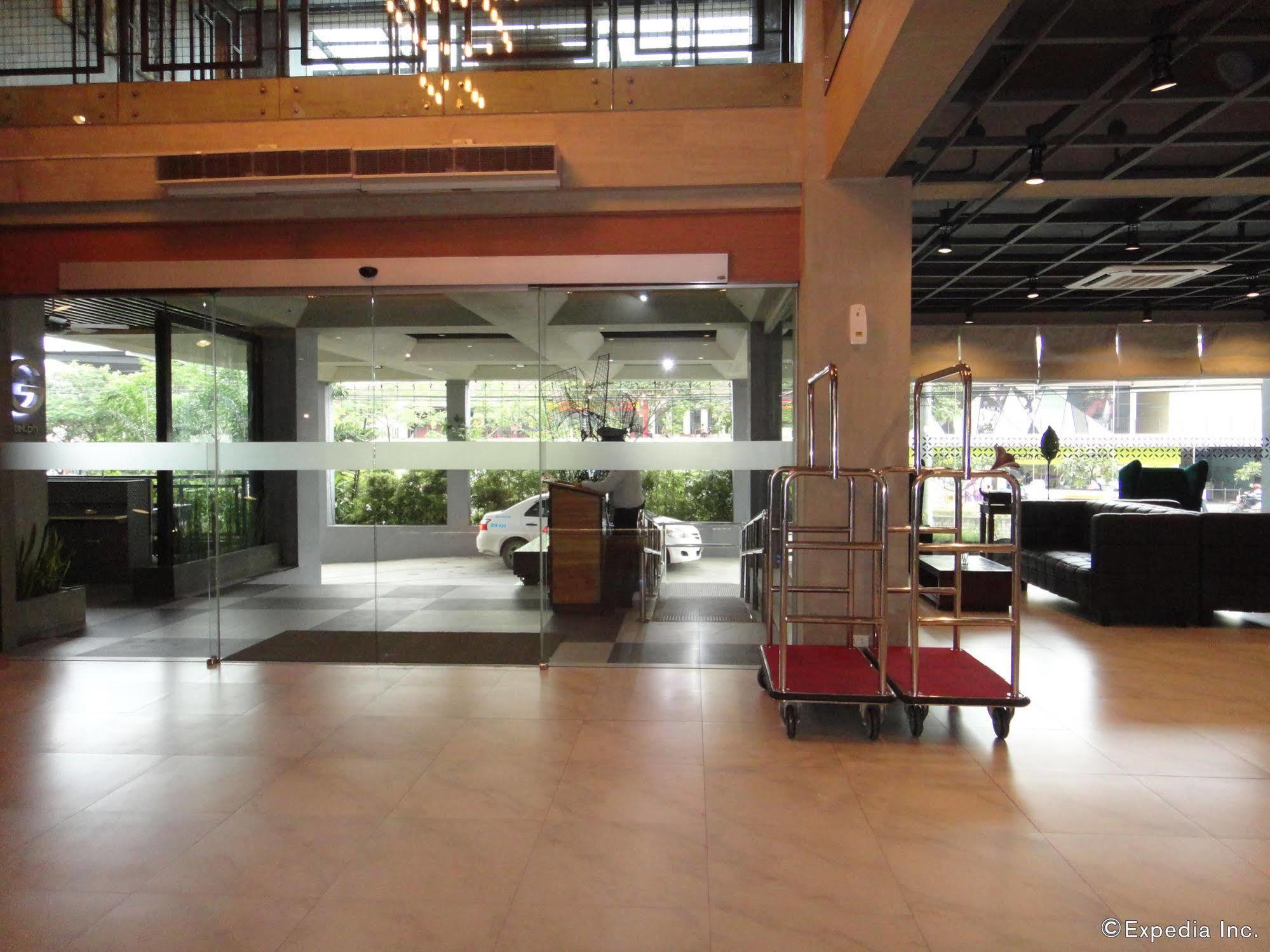 Big Hotel Cebu Exterior foto