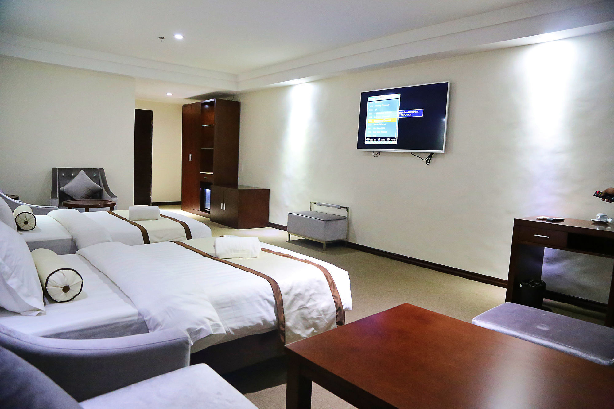 Big Hotel Cebu Exterior foto